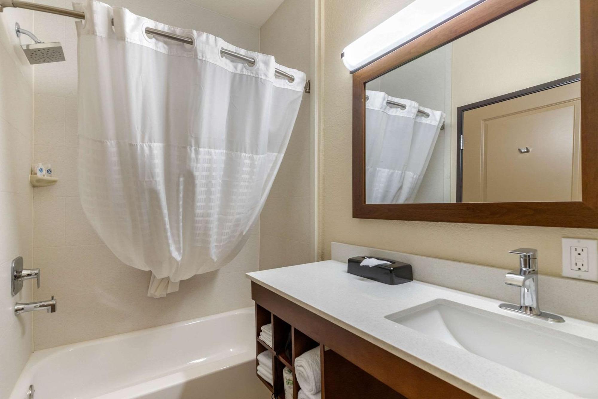 Comfort Suites San Antonio Airport North Eksteriør bilde