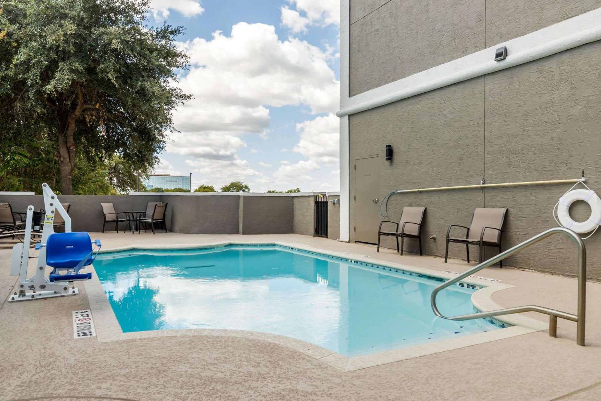 Comfort Suites San Antonio Airport North Eksteriør bilde
