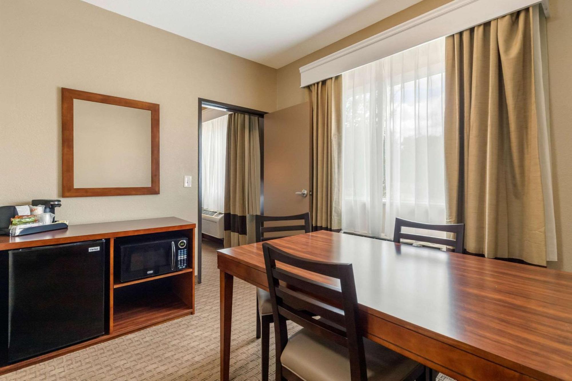 Comfort Suites San Antonio Airport North Eksteriør bilde
